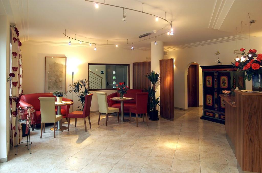 Hotel Hanny Больцано Екстер'єр фото